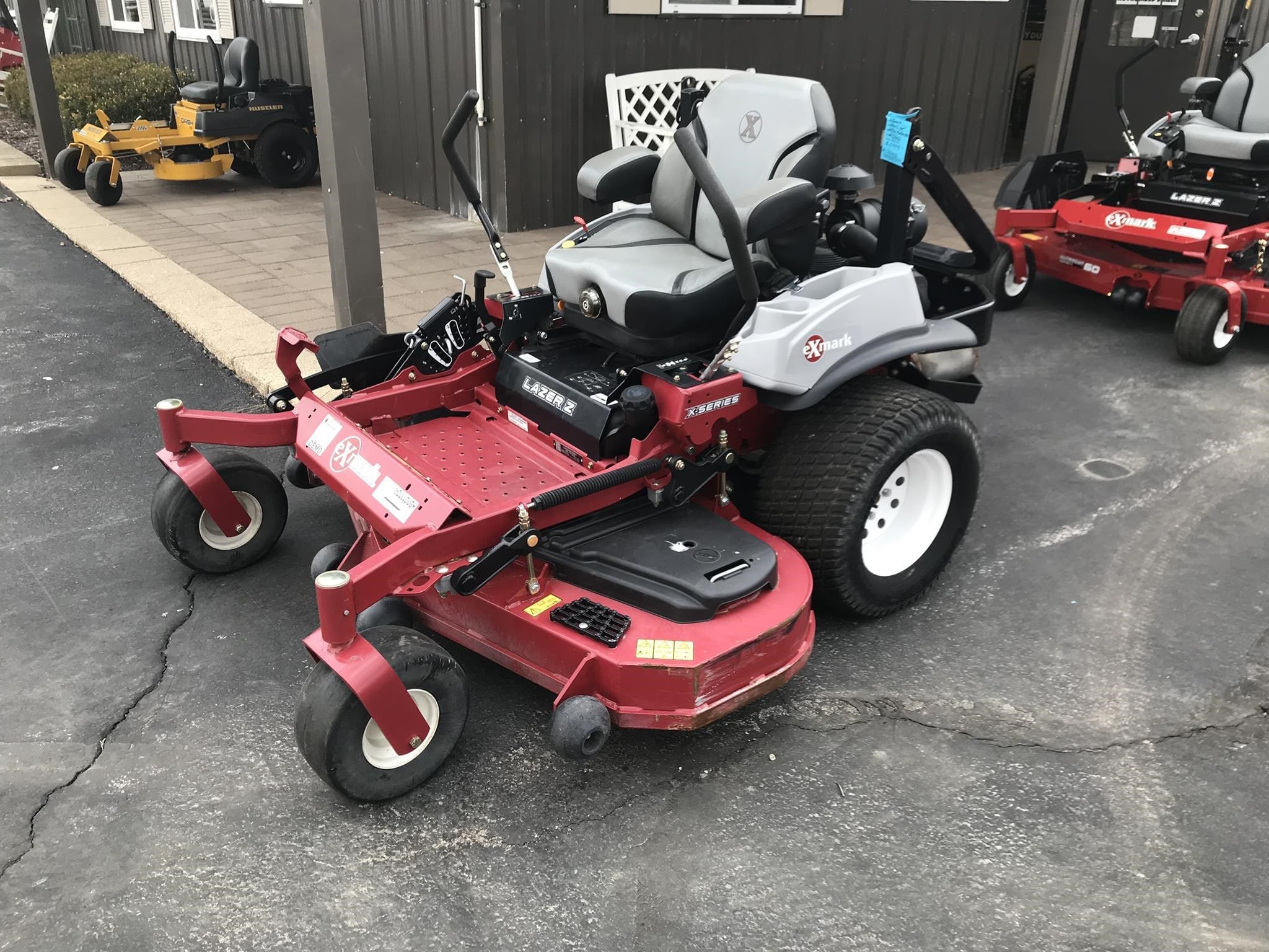 2024 Exmark LZX993EBV606X1 Equipment Image0