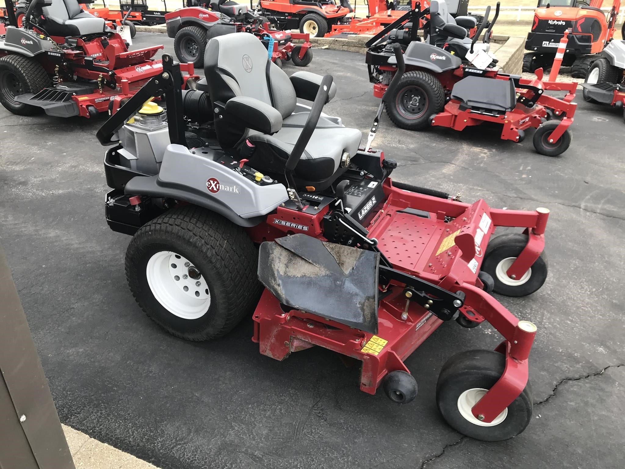 2024 Exmark LZX993EBV606X1 Equipment Image0