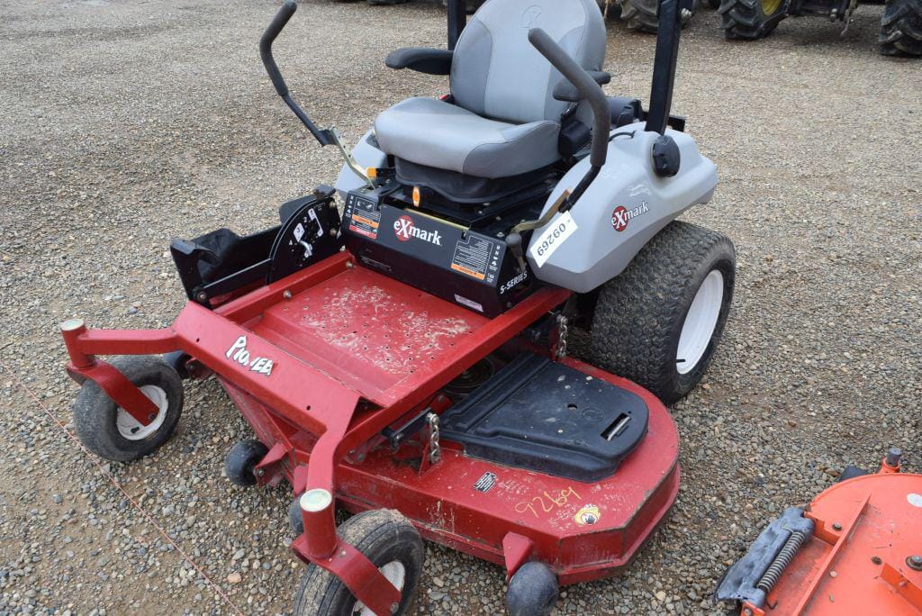 Main image Exmark Pioneer