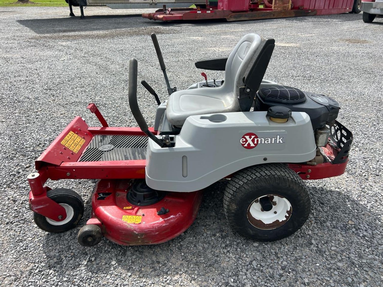 Exmark Quest Equipment Image0