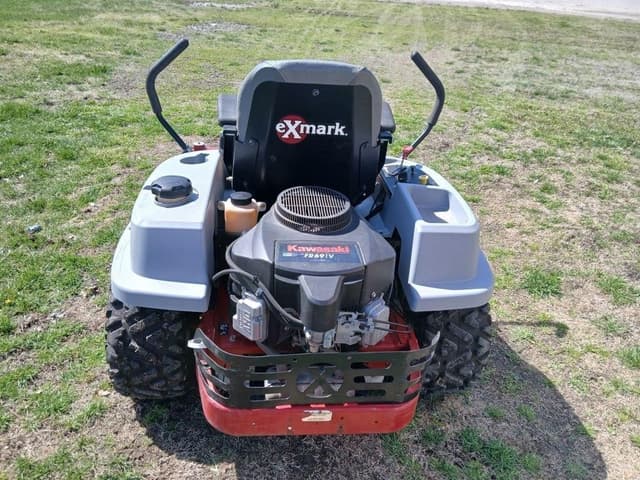 Image of Exmark Quest equipment image 3