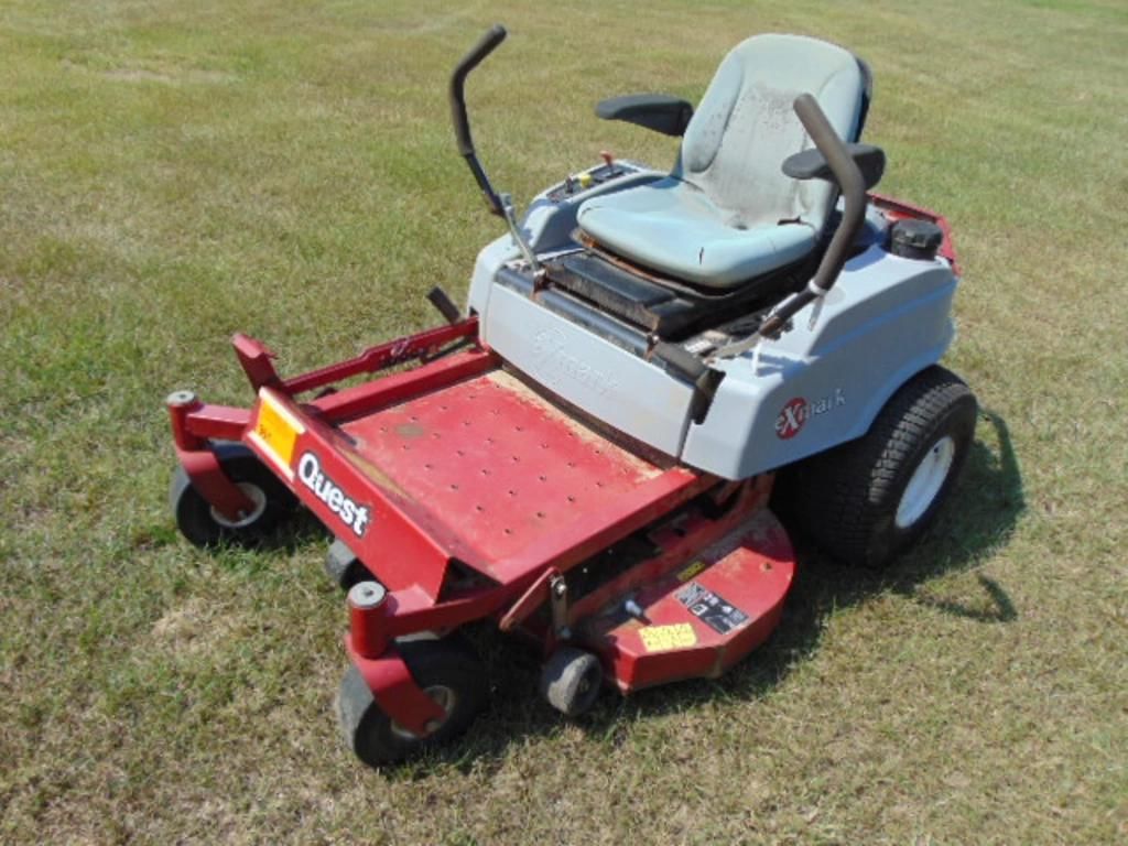 Exmark Quest Equipment Image0