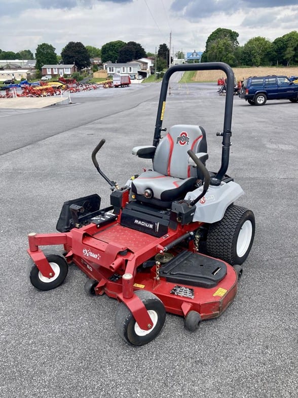 Exmark Radius E-Series Equipment Image0