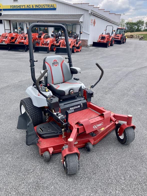 Image of Exmark Radius E-Series equipment image 1