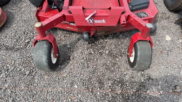 Image of Exmark Radius equipment image 3