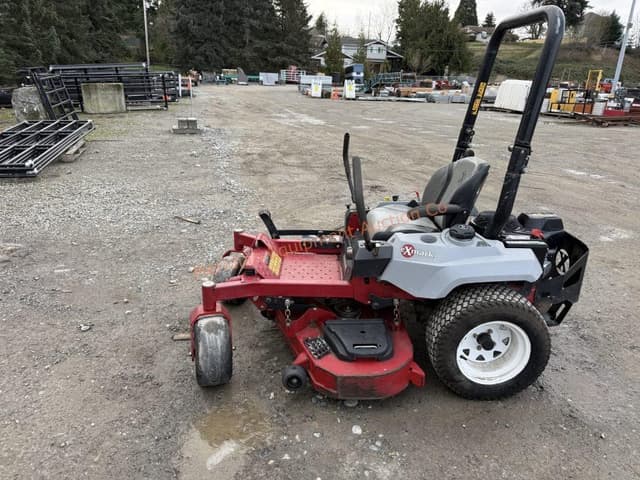 Image of Exmark Radius equipment image 3