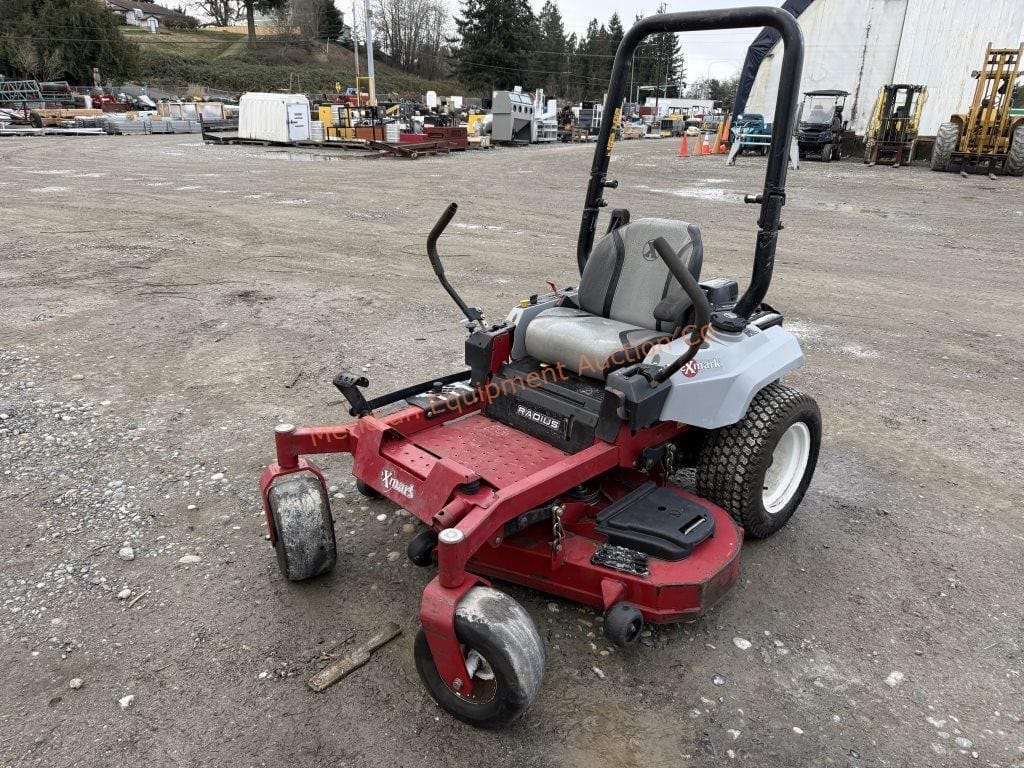 Exmark Radius Equipment Image0