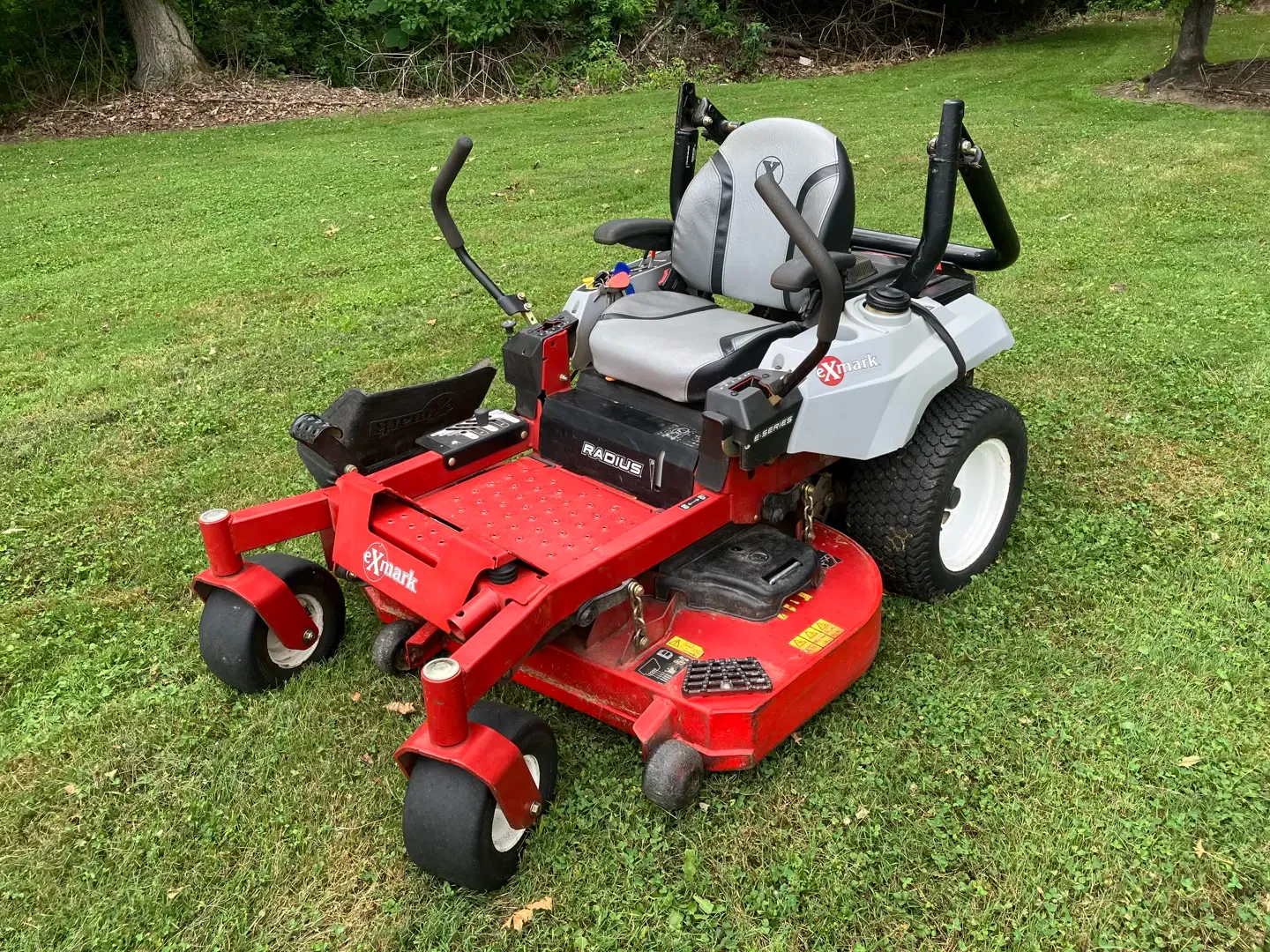 Exmark Radius Equipment Image0