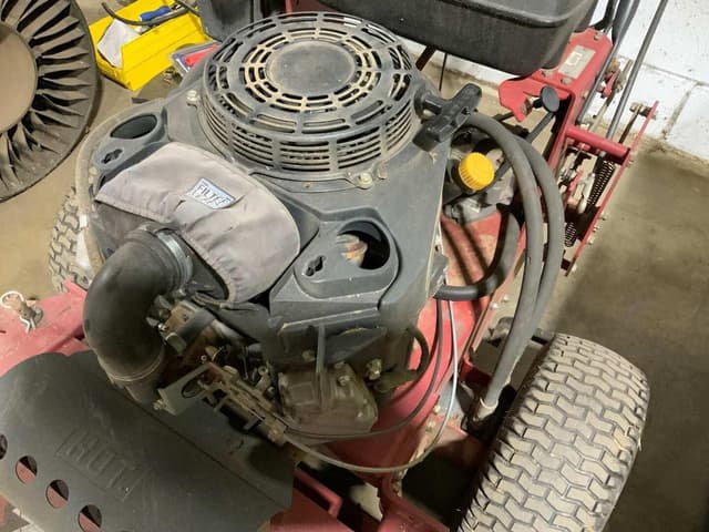 Image of Exmark Turf Tracer equipment image 2