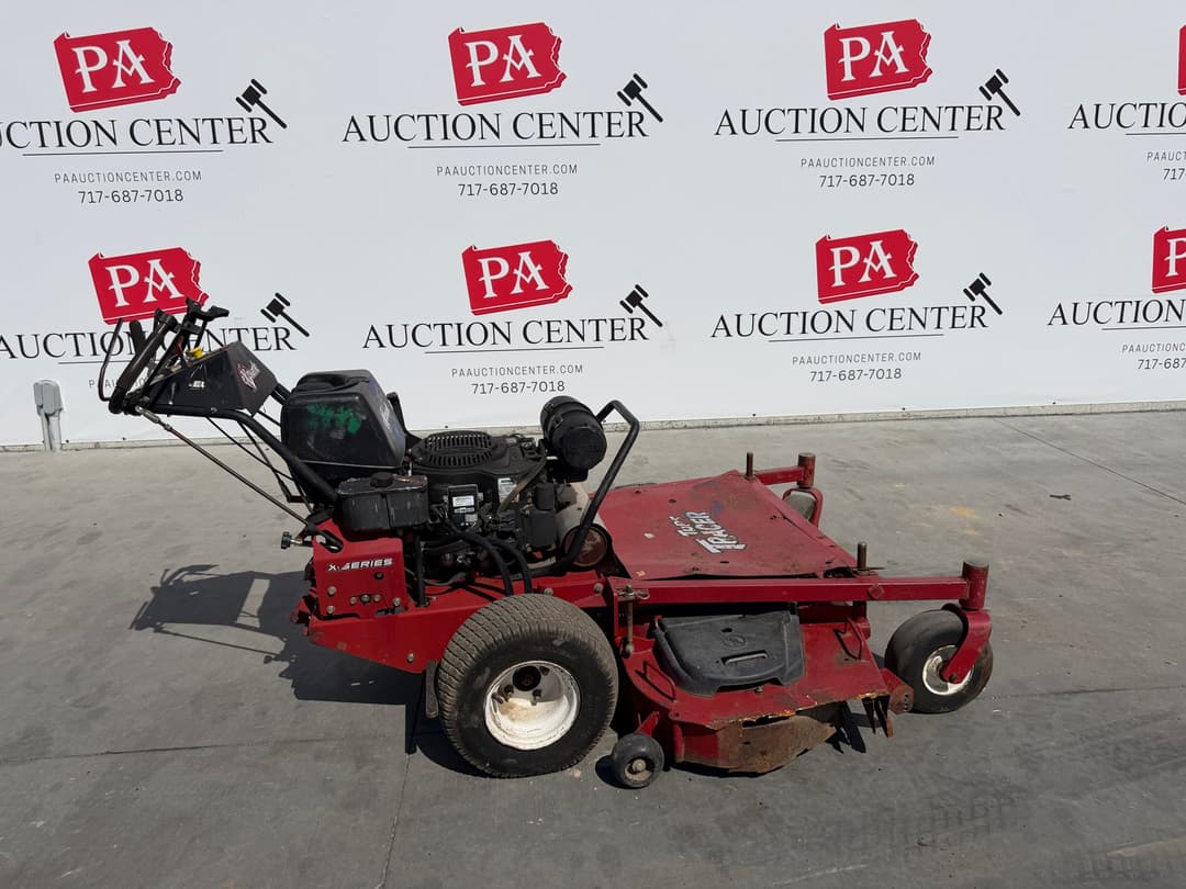 Image of Exmark Turf Tracer Primary image