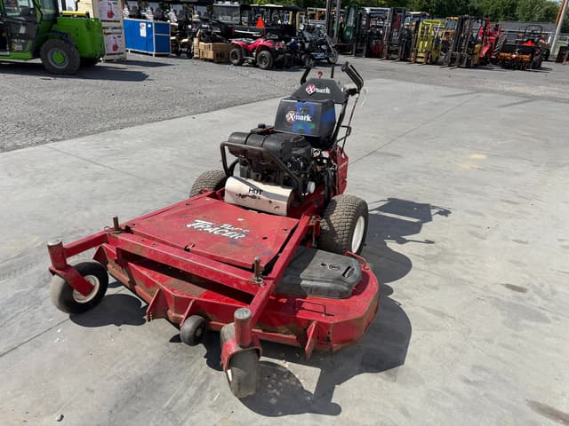Image of Exmark Turf Tracer equipment image 2