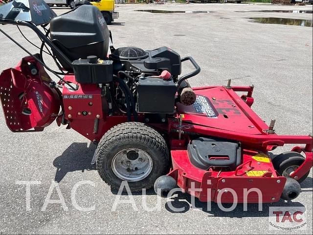 Image of Exmark Turf Tracer equipment image 4