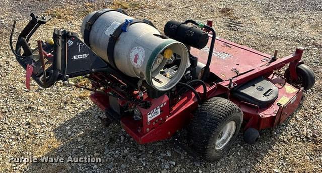 Image of Exmark Turf Tracer equipment image 4