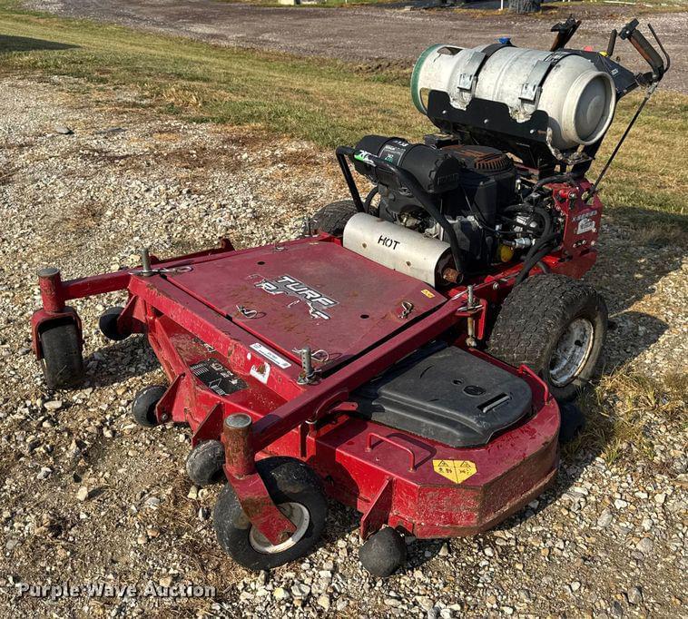 Image of Exmark Turf Tracer Primary image