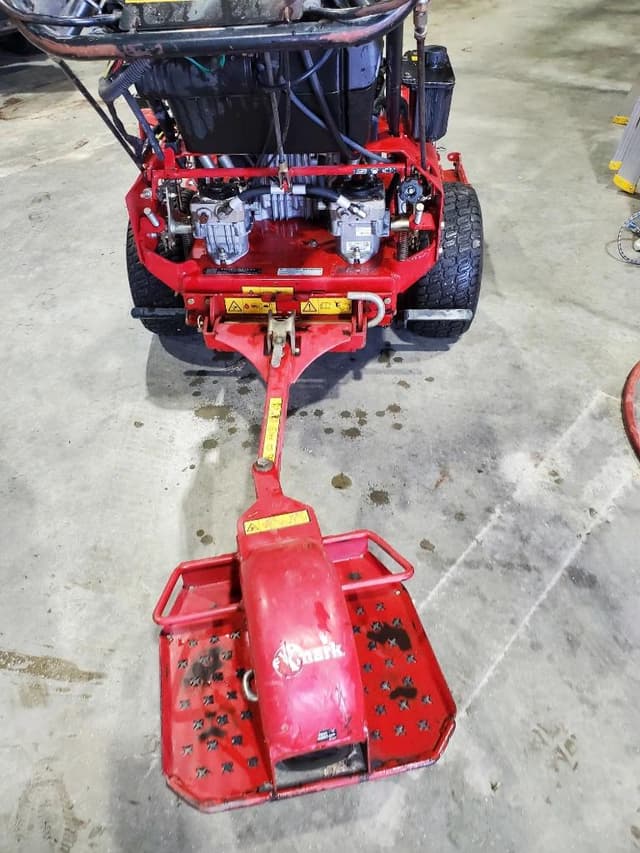 Image of Exmark Turf Tracer equipment image 4