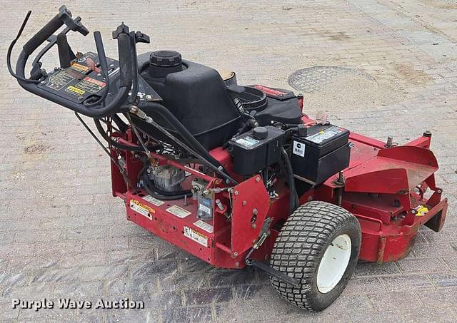 Image of Exmark Turf Tracer equipment image 4