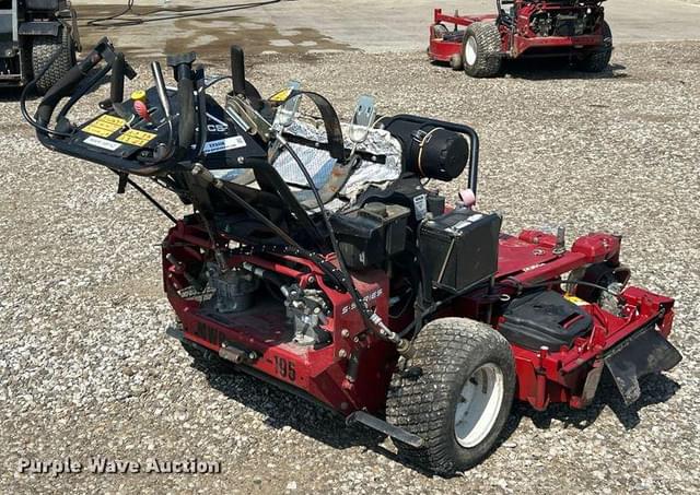 Image of Exmark Turf Tracer equipment image 4