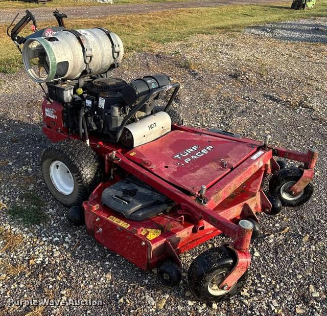 Image of Exmark Turf Tracer equipment image 2