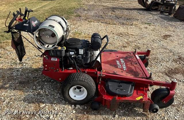 Image of Exmark Turf Tracer equipment image 3