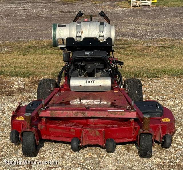 Image of Exmark Turf Tracer equipment image 1