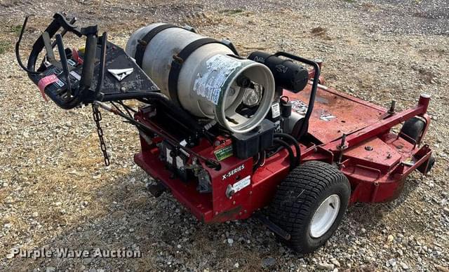Image of Exmark Turf Tracer equipment image 4