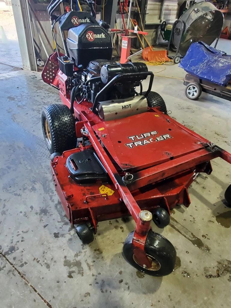 Exmark Turf Tracer Equipment Image0