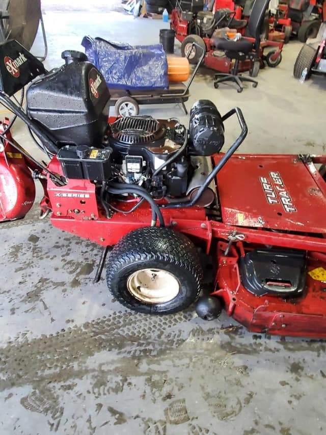 Image of Exmark Turf Tracer equipment image 2