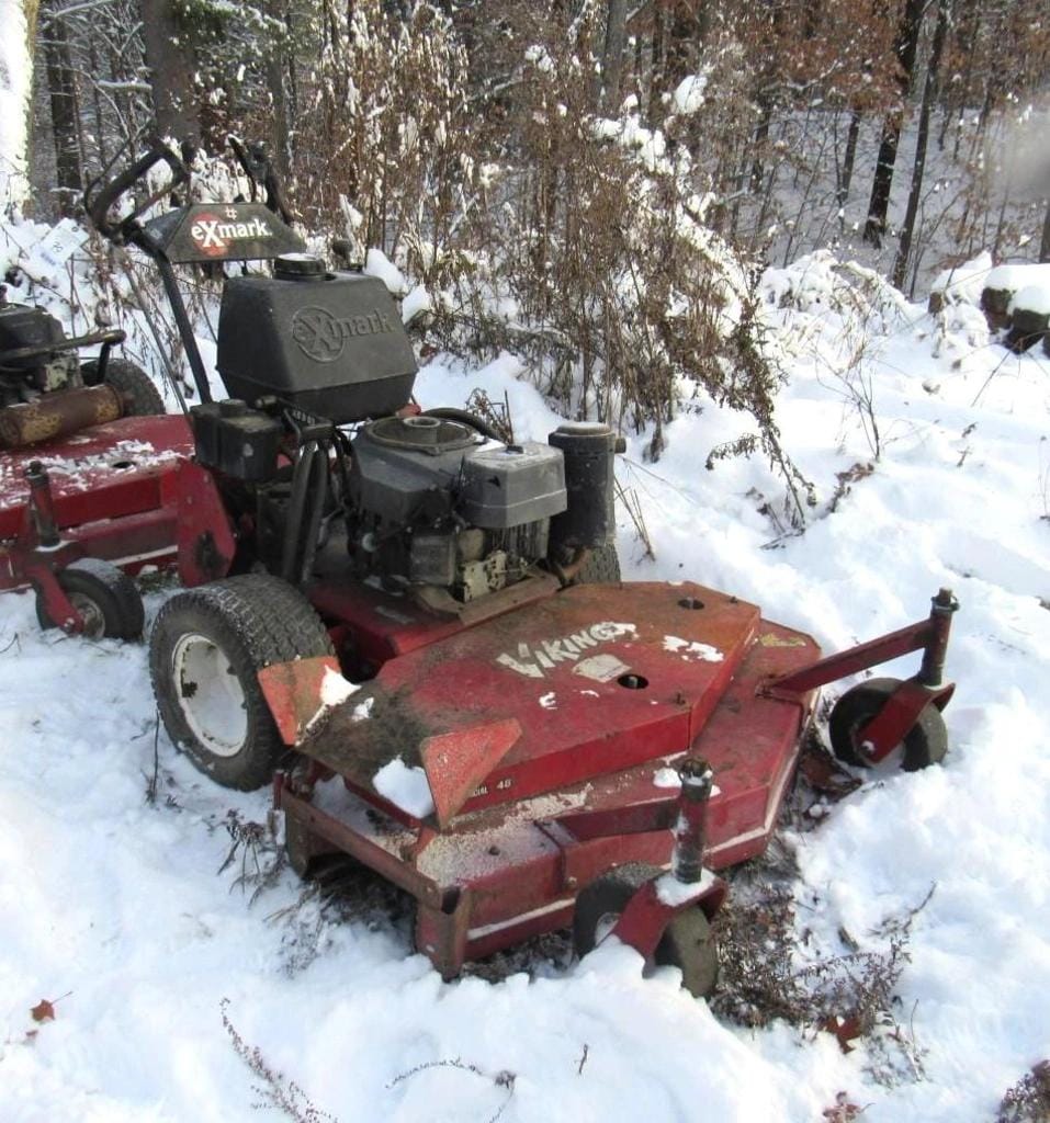 Exmark Commercial Equipment Image0