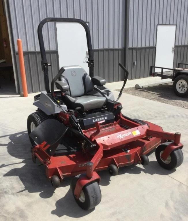 Exmark Lazer Z Equipment Image0