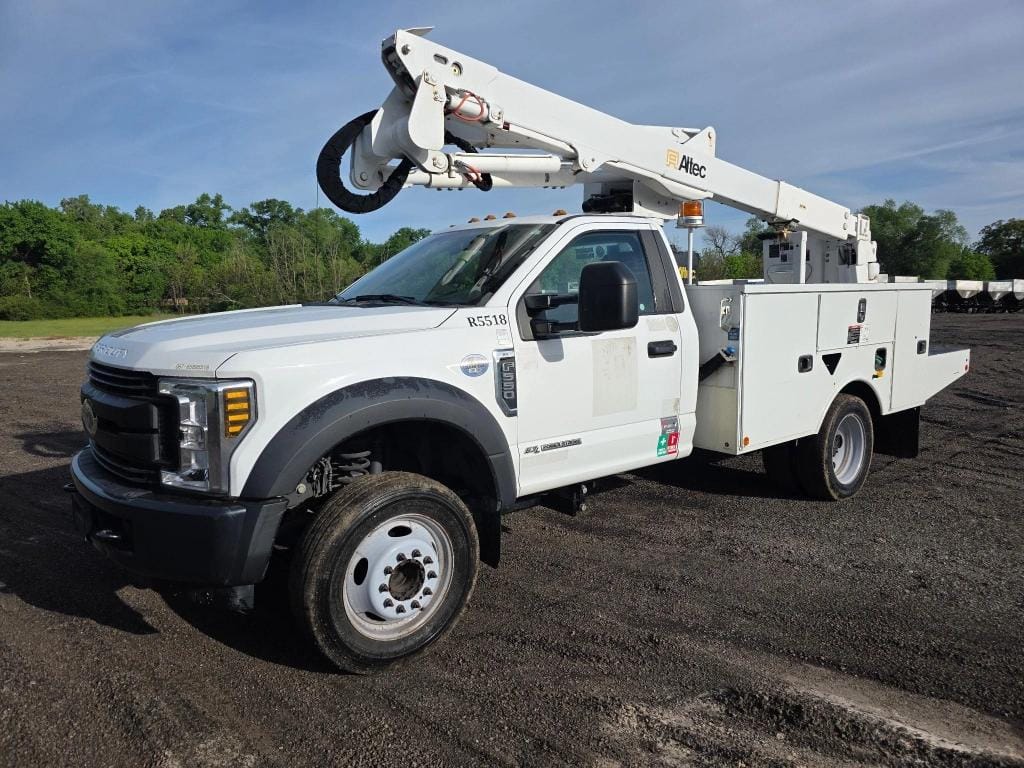 2019 Ford F-550 Equipment Image0