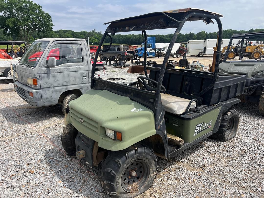 Image of EZ-GO ST 4x4 Primary image
