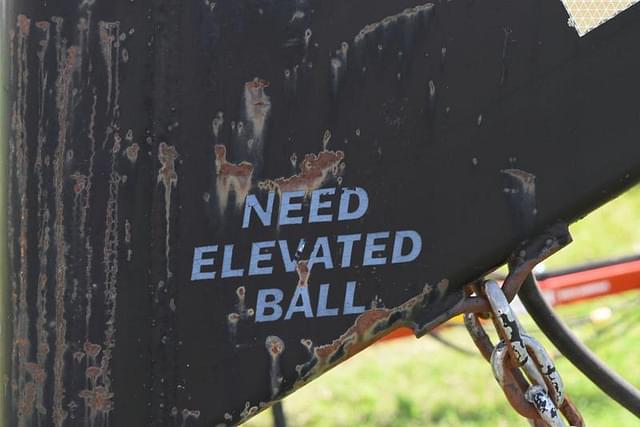 Image of EZ Haul Hay Handler equipment image 4