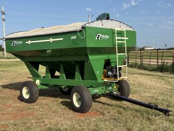 Main image E-Z Trail 3400