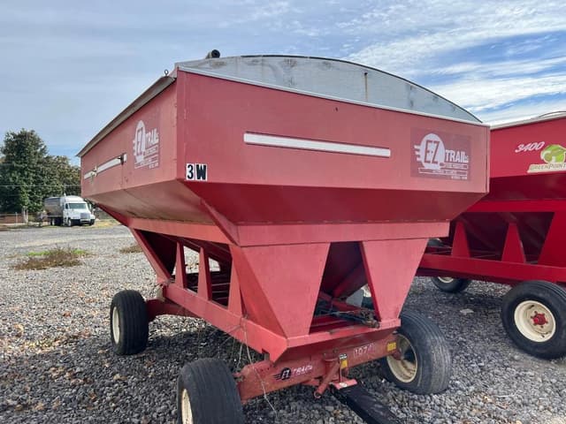 Image of E-Z Trail 3400 equipment image 2