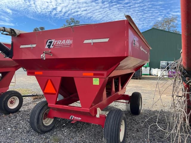 Image of E-Z Trail 3400 equipment image 3