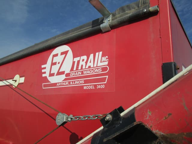 Image of E-Z Trail 3400 equipment image 4