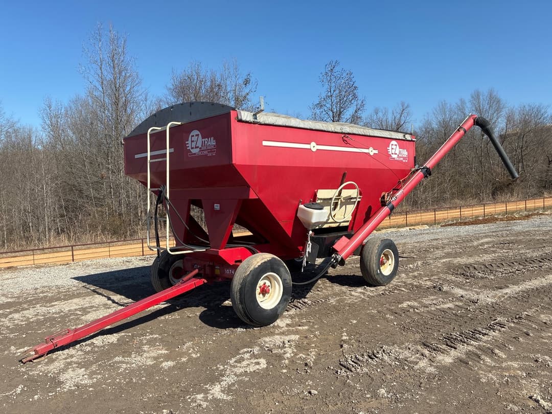 Image of E-Z Trail 3400 Primary image