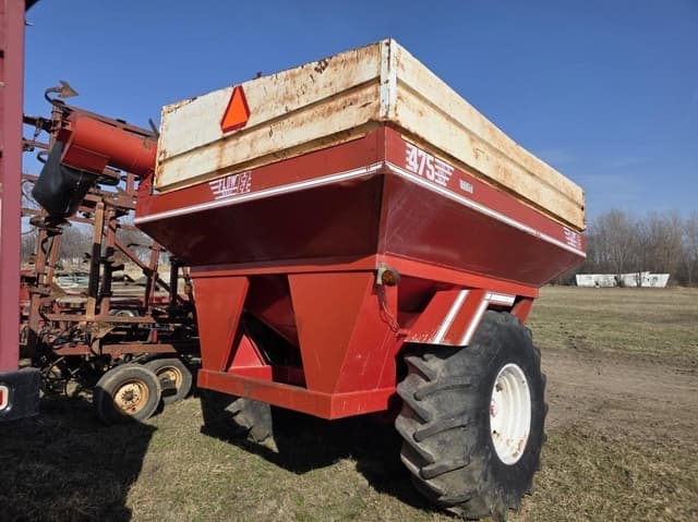 Image of E-Z Trail 475 equipment image 3