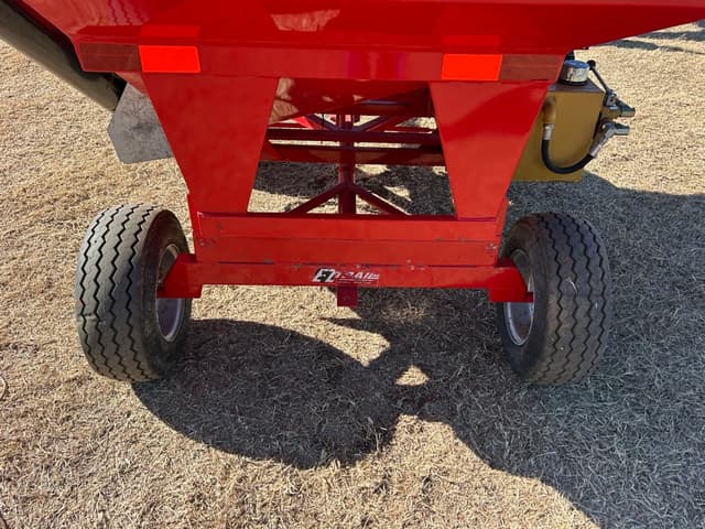 Image of E-Z Trail 50 equipment image 4