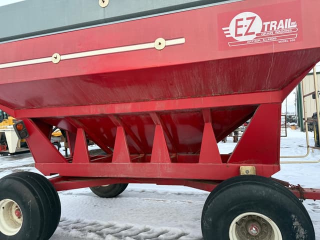 Image of E-Z Trail 500 equipment image 4