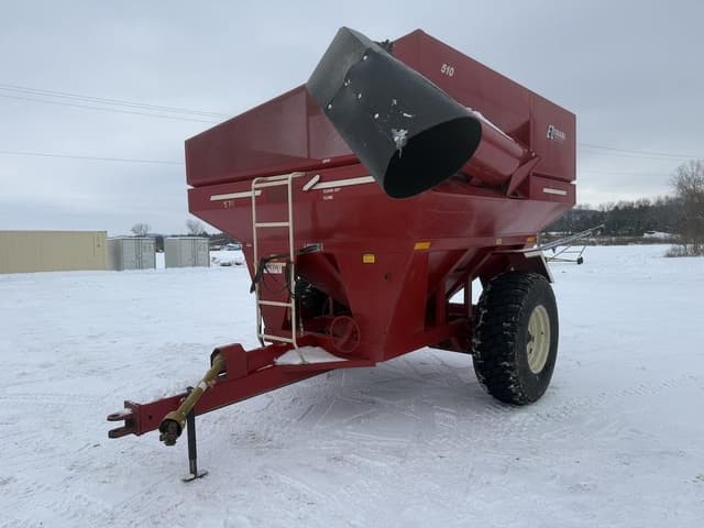 Image of E-Z Trail 510 equipment image 1