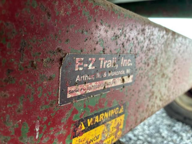 Image of E-Z Trail 672 equipment image 2