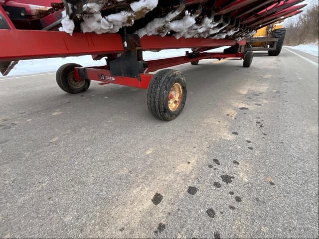 Image of E-Z Trail 672 equipment image 2