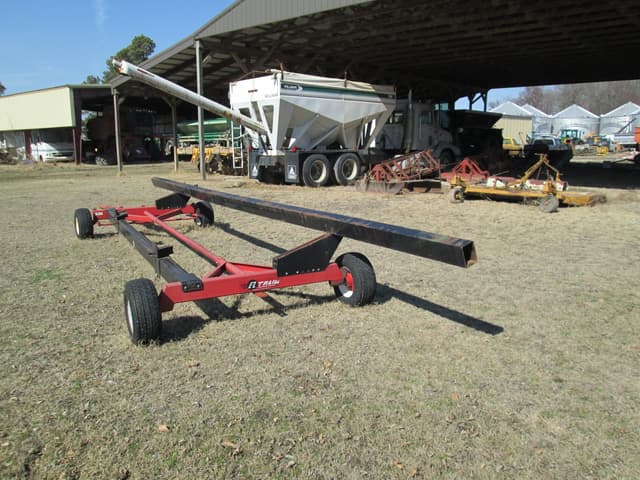 Image of E-Z Trail 672 equipment image 3