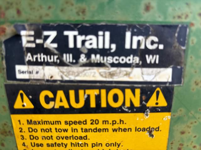 Image of E-Z Trail 672 equipment image 4