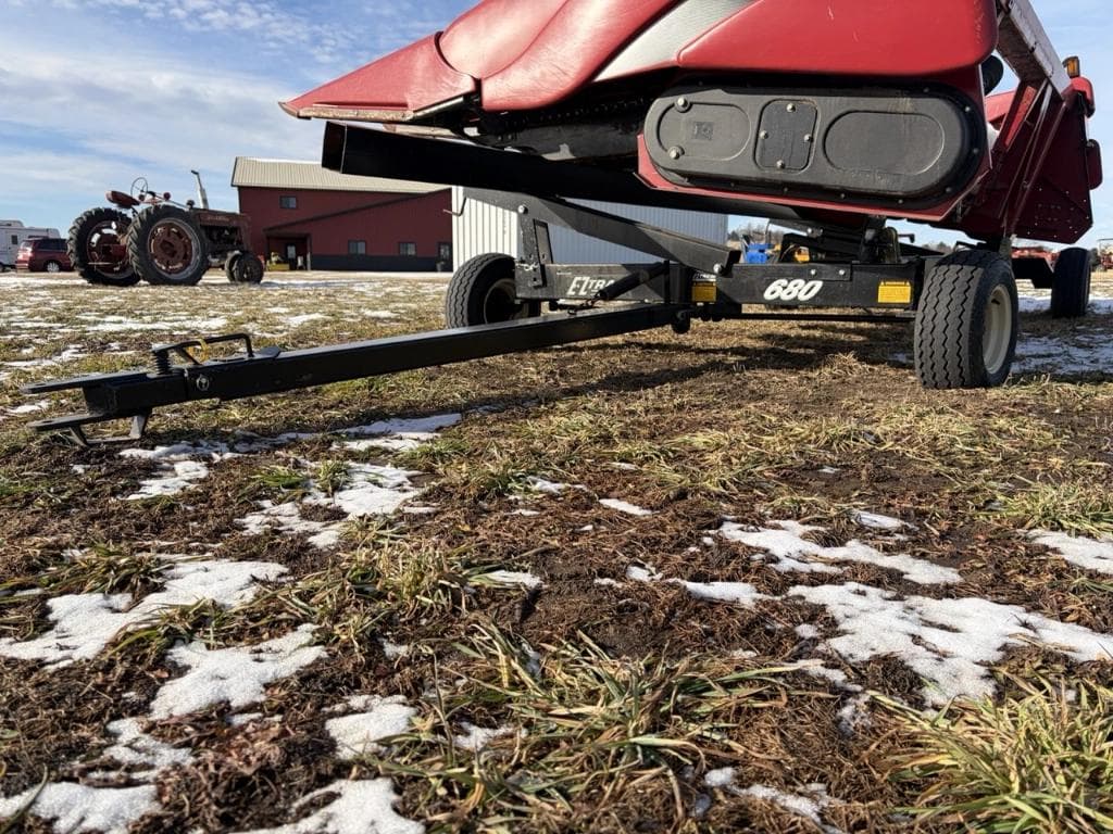 Image of E-Z Trail 680 Image 0