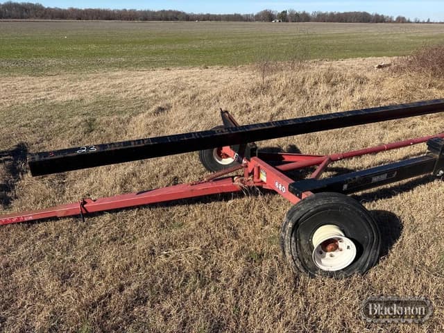 Image of E-Z Trail 680 equipment image 1