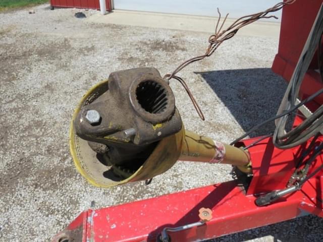 Image of E-Z Trail 710 equipment image 3