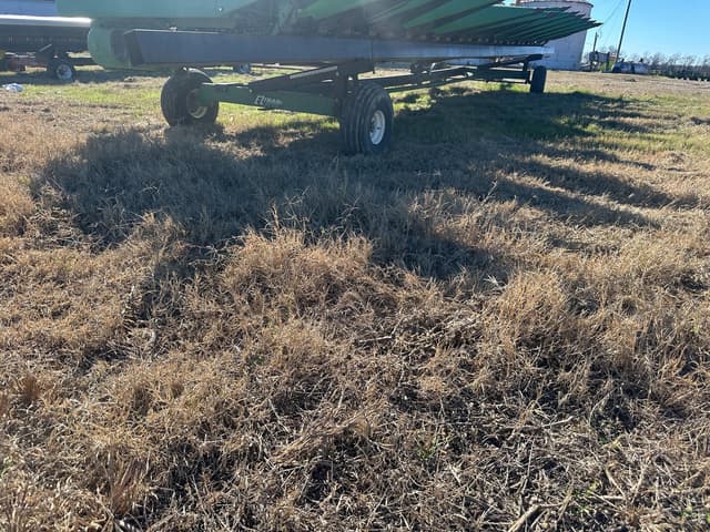 Image of E-Z Trail 880 equipment image 2