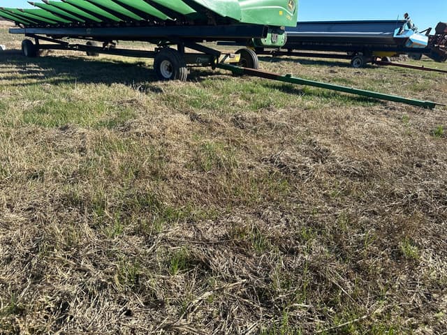 Image of E-Z Trail 880 equipment image 1